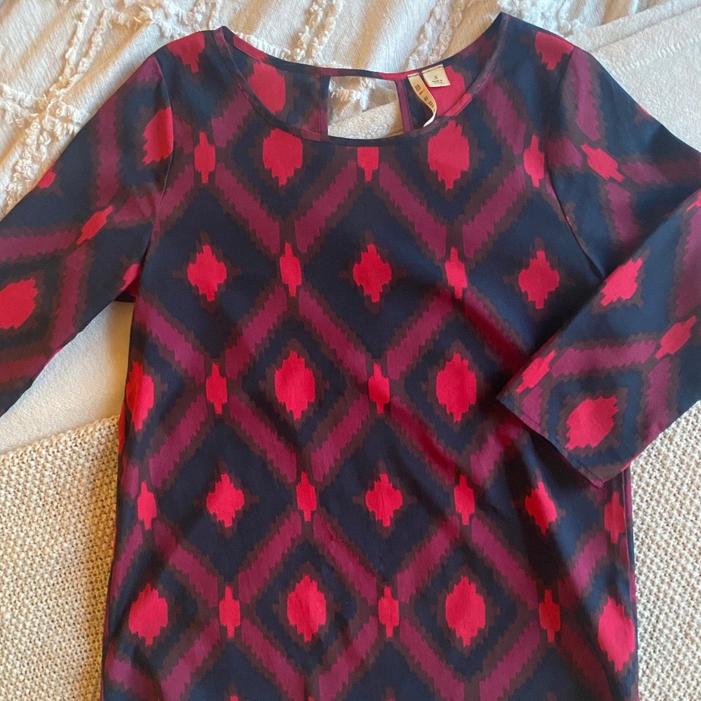 Francesca's 3/4 Sleeve Tunic-Style Top (S)